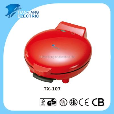 China Adjustable Thermostat Red Triangle Plate Waffle Maker for sale