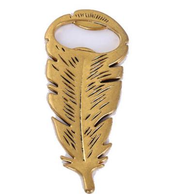 China 21194 Creative Creative Wedding Souvenirs Feather Shape Beer Bottle Opener for sale