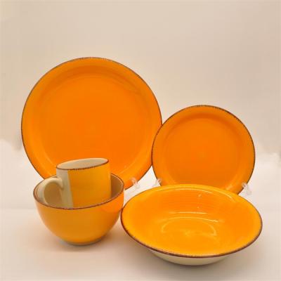 China Round Shape Sustainable Ceramic Dinnerware Sets China Bone Dinnerware European Style Dinnerware en venta