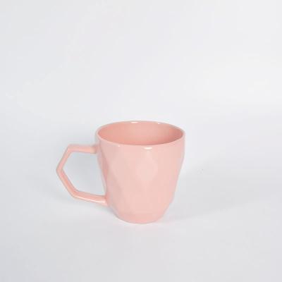 China Viable Cheap Ceramic 10oz Mugs For Gifts Coffee Mug en venta