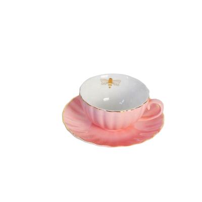 China New Viable Gold Edge Bone China Espresso Cup Saucers Coffee Cup Coffee Mugs Ceramic Tea Cups and Saucers en venta