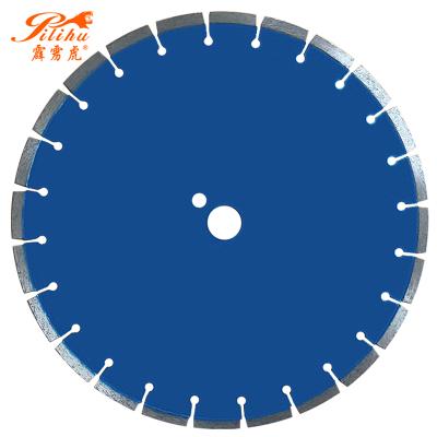 China Concrete Asphalt Cutting Segmented Diamond Saw Blades 14 Inch Cutting Concrete for sale