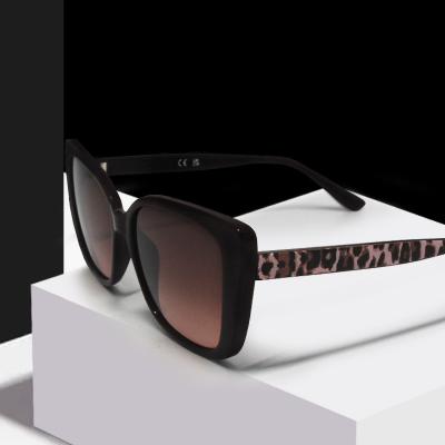 China Fashion Sunglasses 2022 New Arrive Free Sample Tr90 Sunglasses Logo Factory Wholesale Unisex Glasses Custom Made Polarized Sunglasses Shades for sale