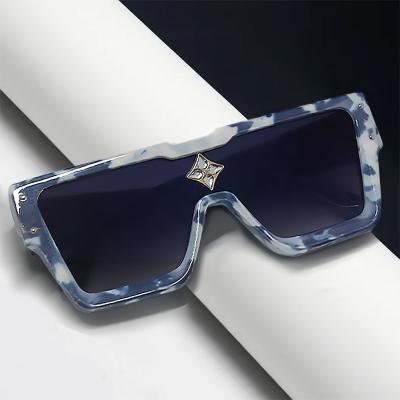 China Suowei High Quality Square Rhinestones High Quality Unisex Sun Glasses Popular Amazon Sunglasses Uv400 for sale