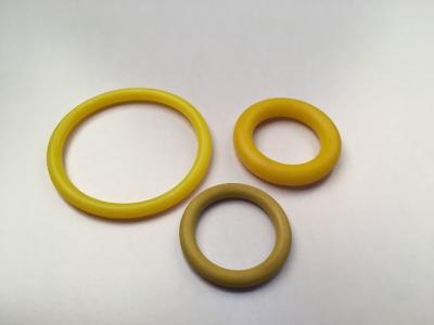 China Yellow Elastic O Ring NBR Material Wide Range Tolerance With High Tensile Strength for sale