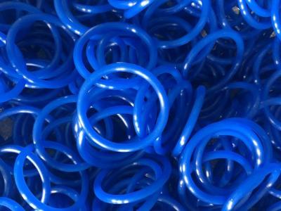 China Orilla redonda azul elastomérica de los anillos de goma 60 con resistencia de la baja temperatura en venta