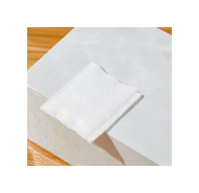 China Quality Soft Guaranteed Non Woven Fabric Daily Cleaning Material Cosmetic Cotton Pads With Rope for sale