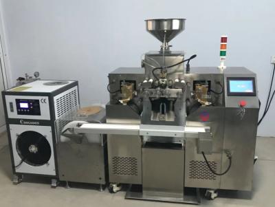 Chine La plus petite machine de fabrication de gélules cosmétiques douces de 2 pouces à vendre