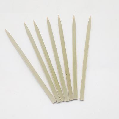 China Outdoor Disposable Meat Sticks Skeweres Flat Bamboo Kebab Easily Cleaned for sale