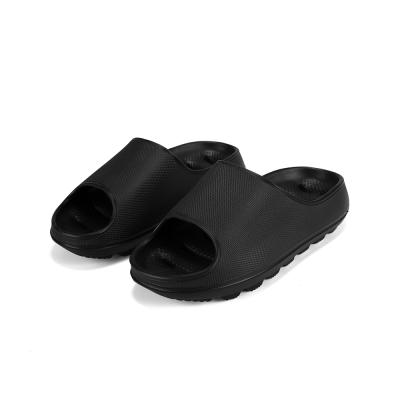 China New Fashion Comfortable, Lightweight And Durable Slippers Anti-slippery Custom Shoe Maker for sale