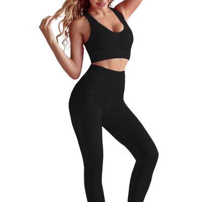 China 2021 New Yoga Fitness Sportswear Yoga Suit Black Two Piece Workout Set Breathable Seamless Wear Sets For Women for sale