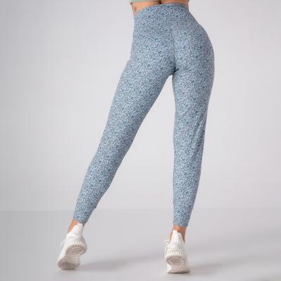 China Breathable Fitness Jacquard Tight Bubble Pants High Waist Yoga Pants Breathable Gaiters for sale