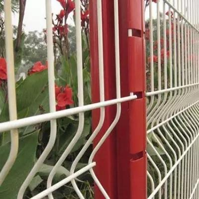 Κίνα Road Galvanized Mesh Fence 1220*2440mm Green Coated Wire Mesh Fence προς πώληση