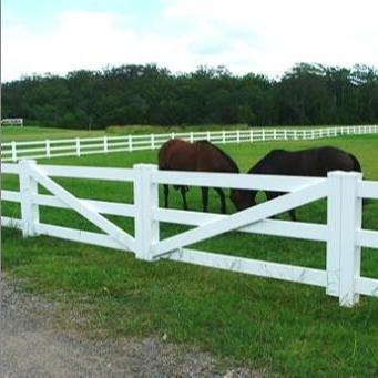 China Kundengebundenes 1.2m hohes PVC schweißte Draht Mesh Fence Animal Enclosure Post und Schiene zu verkaufen