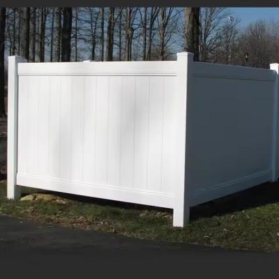 China Vuurdicht buitenshuis wit plastic vinyl pvc privacy hek voor decoratieve achtertuin Te koop