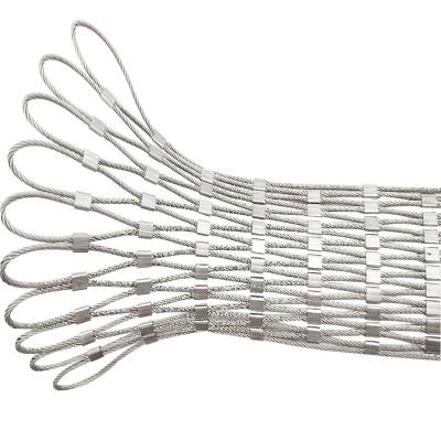 中国 Steel 304 316 Stainless Rope Mesh Flexible Bridge Protection Handrail 販売のため