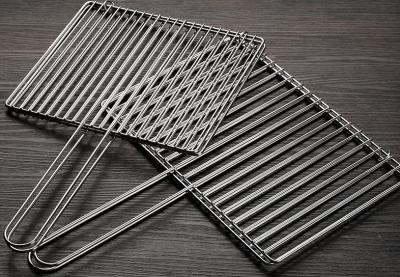 China Folding Rust Proof Bbq Grilling Basket Stainless Steel Bbq Net Mesh For Fish Te koop