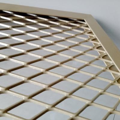 Chine Le revêtement de mur a augmenté le métal Mesh Pvdf Powder Coating Aluminum pour le plafond de façade métallique à vendre