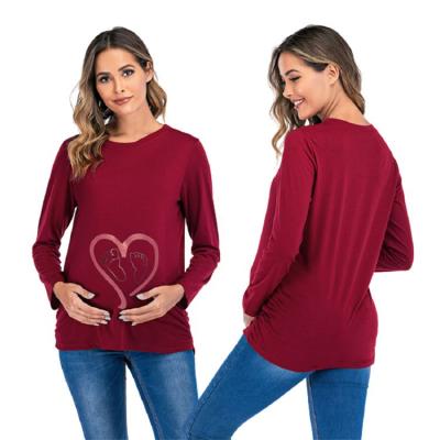 China Amazon Breathable Hot Selling Pregnant Maternity Clothes 2021 Plus Size Cute Love Printed Loose Long Sleeve Pregnancy T-shirt Maternity Top for sale