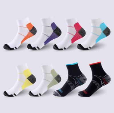 China MOQ Breathable Summer Loose Unisex Shorts Lowcut Ankle Compression Athletic Sport Running Booties Men for sale