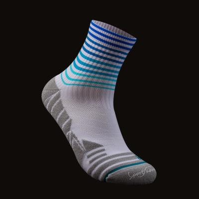 China Low price guaranteed quality regular wholesale custom cycling socks QUICK DRY for men for sale