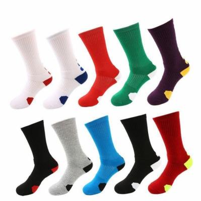 China Low MOQ Breathable Socks Men Elite Basketball Socks Logo Design Customized Classic Thick Terry Cushion Crew Fancy Sport for sale