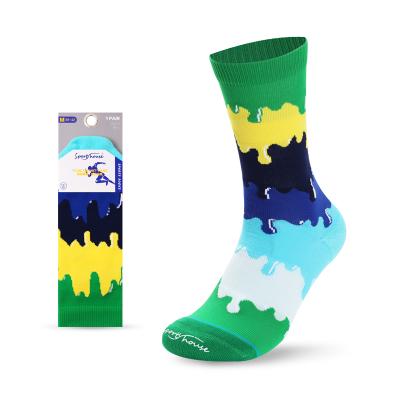 China High Quality Durable QUICK DRY Wearing Various Regular Mens Custom Sports Socks for sale