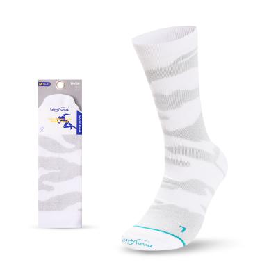 China Low Price Quality Guaranteed QUICK DRY 70%polyamide Outdoor Custom Hike Socks For Men for sale