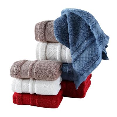 China Super Soft Velvet Plain Large 100% Cotton Edging Solid Color Bath Towel for sale