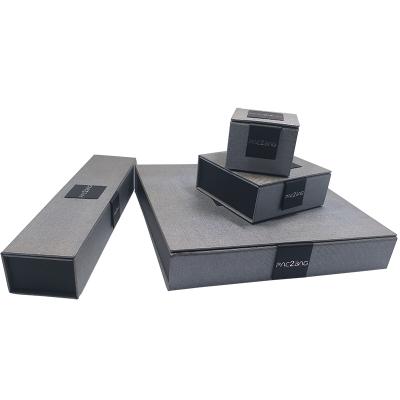 China Recycled Materials 2021 Wholesale Custom Logo Simple Elegant Folding Jewelry Box Packaging Boxes for sale