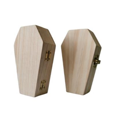 China Wholesale Europe Pine Wood Coffin Shape Boxes Storage Box Mini Size Christmas Memory Gift for sale