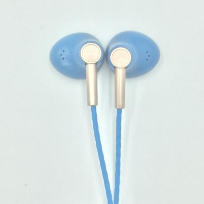 China In-Ear Popular New Product High Sound Quality Mode Noise Reduction 1.2M Wired Earphone for sale