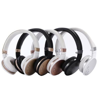 China 2021 headband gift box high-end large-capacity battery hot-selling high quality earphones for sale