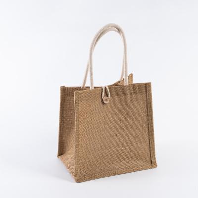 China Eco-friendly Wholesale Plain Custom Printed Letter Design Large Natural Eco Friendly Burlap Jute Shopping Tote Beach Bag With Logos for sale