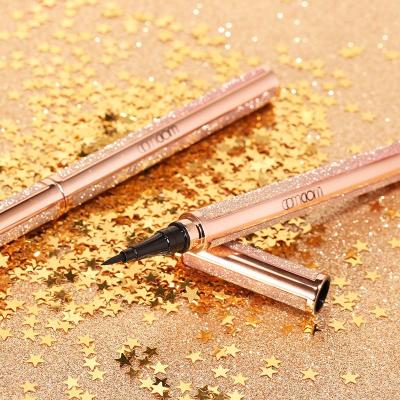 China Diamond Eyelash Magic Waterproof Eyeliner Glue Pen And Lashes Kit for sale