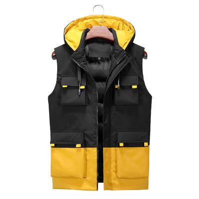 China Men's Fashion Contrast Stitch Pockets Men's Autumn Winter Style Waterproof Multiple Sleeveless Jacket Men's Casual Invest Detachable Hat for sale