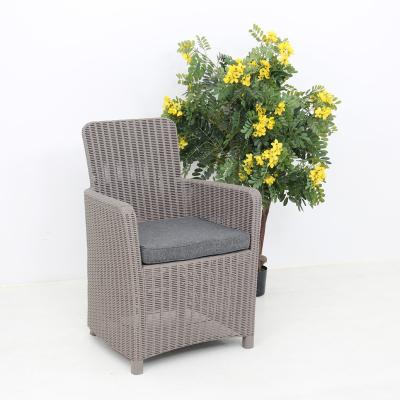 China Weather Resistant Modern Restaurant Furniture Plastic Rattan Outdoor Waiting Plastic Chair for sale