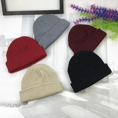 China JOINT Fashion Mens Custom Skull Winter Hats Knitted Anti Cold Wool Hats For Girls for sale