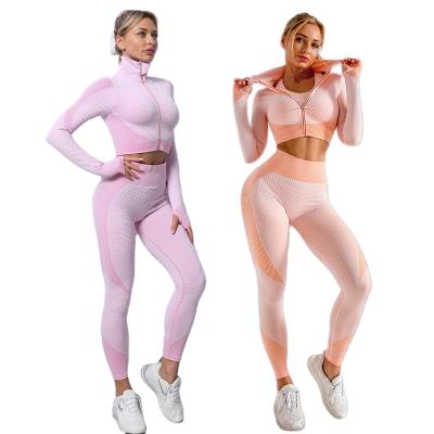 China Selling New Yoga Clothing Three-Piece Suit Hip Lift Fitness Pants Sportswear Seamless Hot QUICK DRY Female Elastic Tight Bra Long Sleeve S-015 for sale