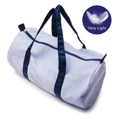 China Tote Bag Kid Personalized Travel Barrel Bag Cotton Seersucker Baby Duffel Bags for sale