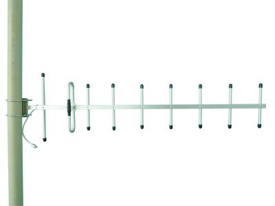 Chine 550~750MHZ impédance 75Ohm à gain élevé directionnelle de l'antenne 12dbi du yagi TVHD à vendre