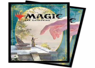 China Modificado para requisitos particulares la impresión de la tarjeta de juego de Logo High Clear Plastic Magic Mtg envuelve 66*91m m en venta