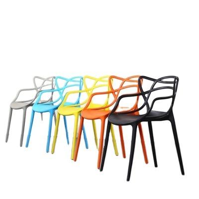 China Sturdy Nordic modern luxury colorful monoblock Langfang coffee pp stackable outdoor plastic dining chairs low price for home furniture for sale