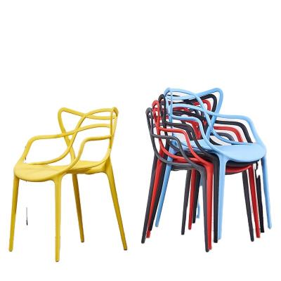 China Free Sample Sturdy Classic European French Elegant Design Furniture Luxury Modern Stacking Plastic Dining Chairs Armless Plastic Dining Chairs for sale