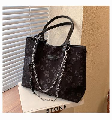 China New Fashion 2022 Fashion Design Bag Spring Chain Single Shoulder Handbag Casual Bag for sale