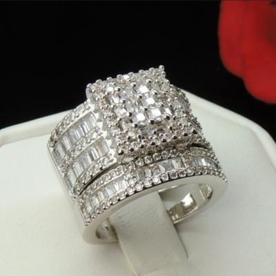 China Wholesale Durable Bling Bling Diamond Crystal Rings Women Ice Silver Custom Outlet for sale