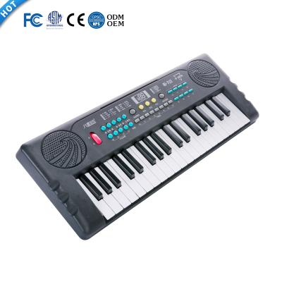 China Battery Operated High Beginner Black Electronic Piano 37 Keys Keyboard Midi Box Color Toy Piano Practicing Electronic Keyboard for sale