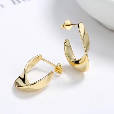 China CLASSIC High End 18K Gold Plated Stainless Steel Fashionable Exaggerated Shiny Twisted Pieces Stud Earrings for sale