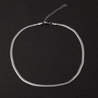 China 2022 Wholesale CLASSIC Stainless Steel Clavicle Necklace 316 Stainless Steel Short Initial Chain Fashion Initial Necklaces For Man for sale