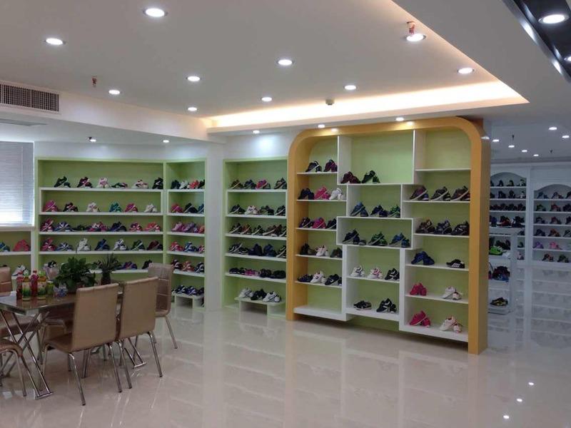 Verified China supplier - Jinjiang Haoyue Shoes And Clothing Trading Co., Ltd.